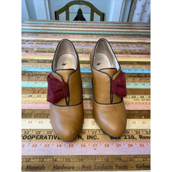 Farylrobin Women's Cognac Burgundy Velvet Bow Heeled Bootie Shoes Size 8 - Picture 1 of 15